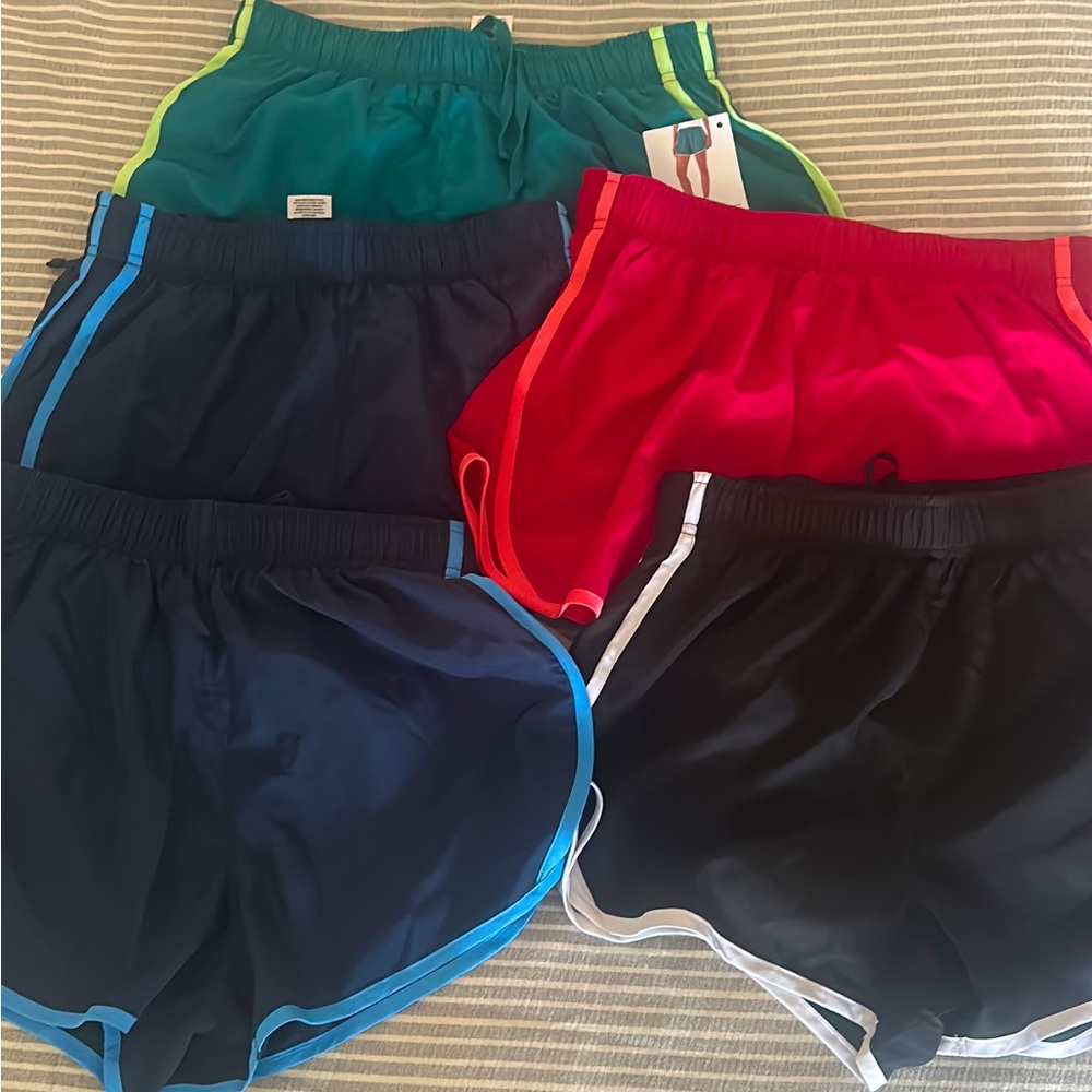 Shorts members mark active running shorts